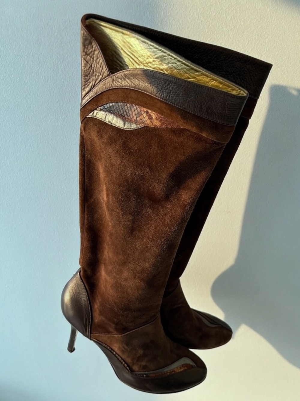 Early 2000s D&G Dolce & Gabbana Brown Suede Knee Boots 39.5